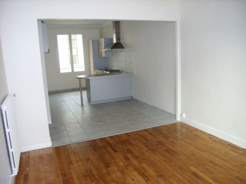 T2 - RUE D'AIGUILLON - 55 m2 T2 - RUE D'AIGUILLON - 55 m2