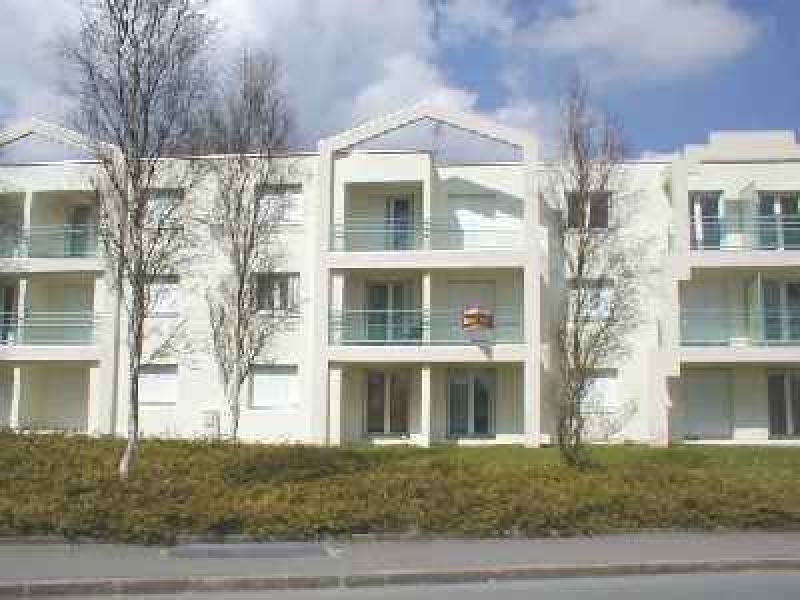 STUDIO  N� 32 - RUE LE FLEM - 23 m2