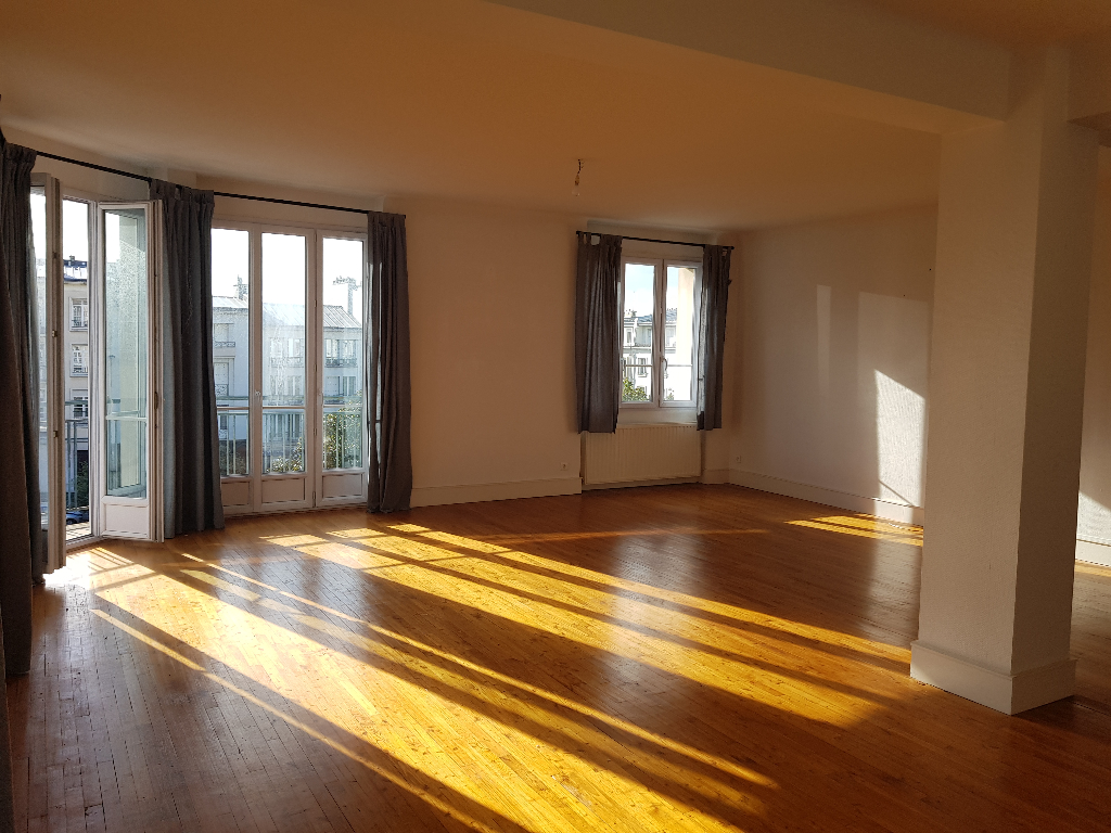 T4 -21 RUE DE LYON - 120 m2 T4 -21 RUE DE LYON - 120 m2