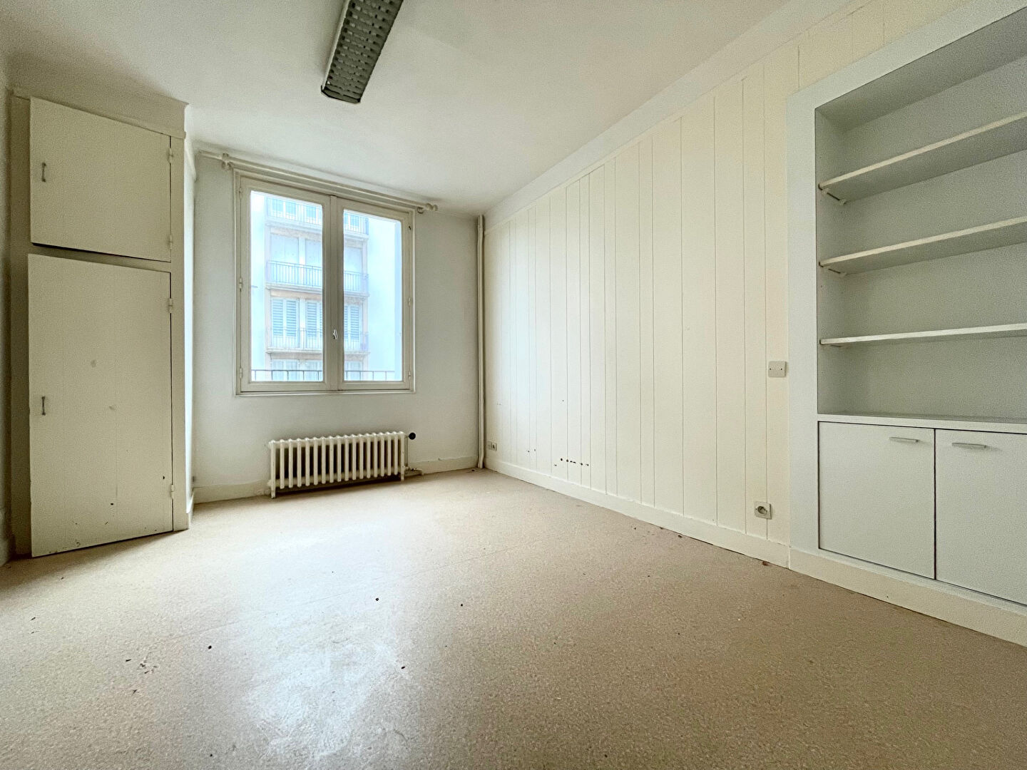 STUDIO N°2 - 6 Rue A. MORVAN - 20 m2 STUDIO N°2 - 6 Rue A. MORVAN - 20 m2
