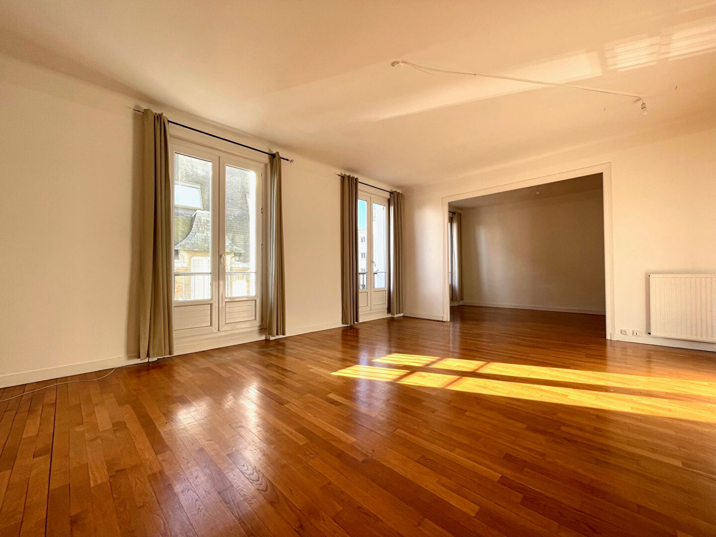 T4 - 22 RUE DE DENVER - 118 m2 T4 - 22 RUE DE DENVER - 118 m2