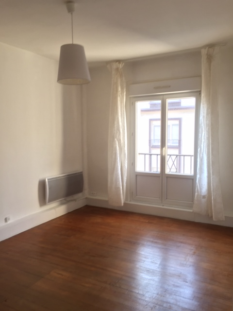 T2 - RUE AMIRAL LINOIS - 40.43 m2 T2 - RUE AMIRAL LINOIS - 40.43 m2