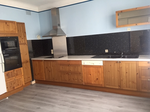 MAISON T5 GARAGE - RUE CALMETTE GUERIN - 122 M2 MAISON T5 GARAGE - RUE CALMETTE GUERIN - 122 M2