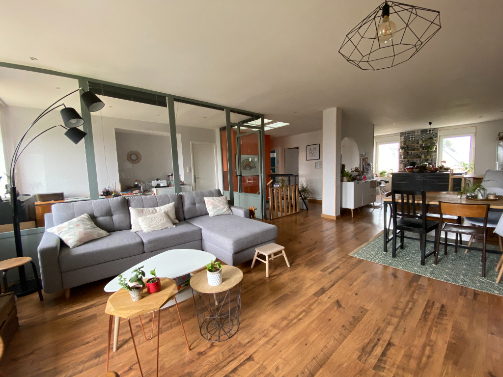 LAMBEZELLEC - T4 DUPLEX de 123m² - JARDIN LAMBEZELLEC - T4 DUPLEX de 123m² - JARDIN