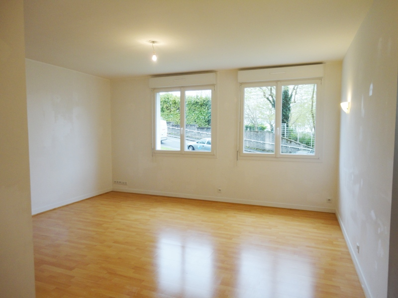T4 - RUE NATALINI - 66 m² - PARKING PRIVE T4 - RUE NATALINI - 66 m² - PARKING PRIVE