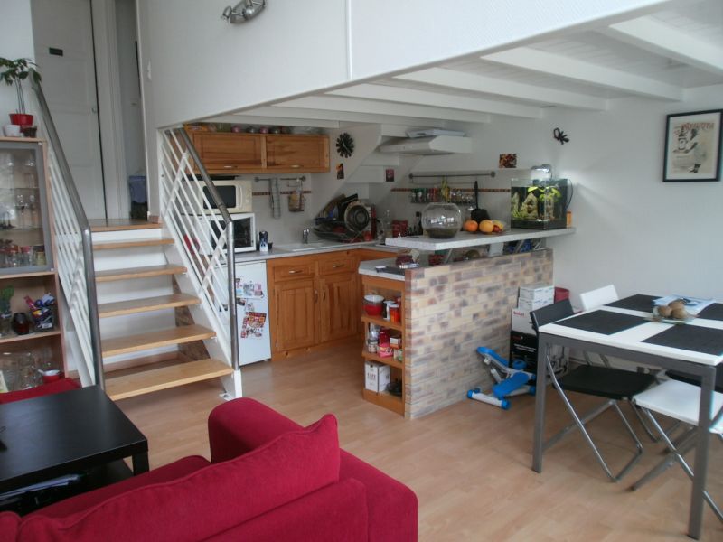 T2 DUPLEX - 5 PETIT MOULIN - 54 m2 T2 DUPLEX - 5 PETIT MOULIN - 54 m2