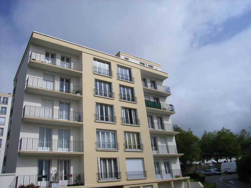 SAINT-MICHEL   Appartement Brest 4 pi�ce(s)  75 m2 ... VUE MER