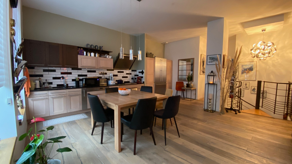 CENTRE SIAM - T5 de 135m² - JARDIN CENTRE SIAM - T5 de 135m² - JARDIN