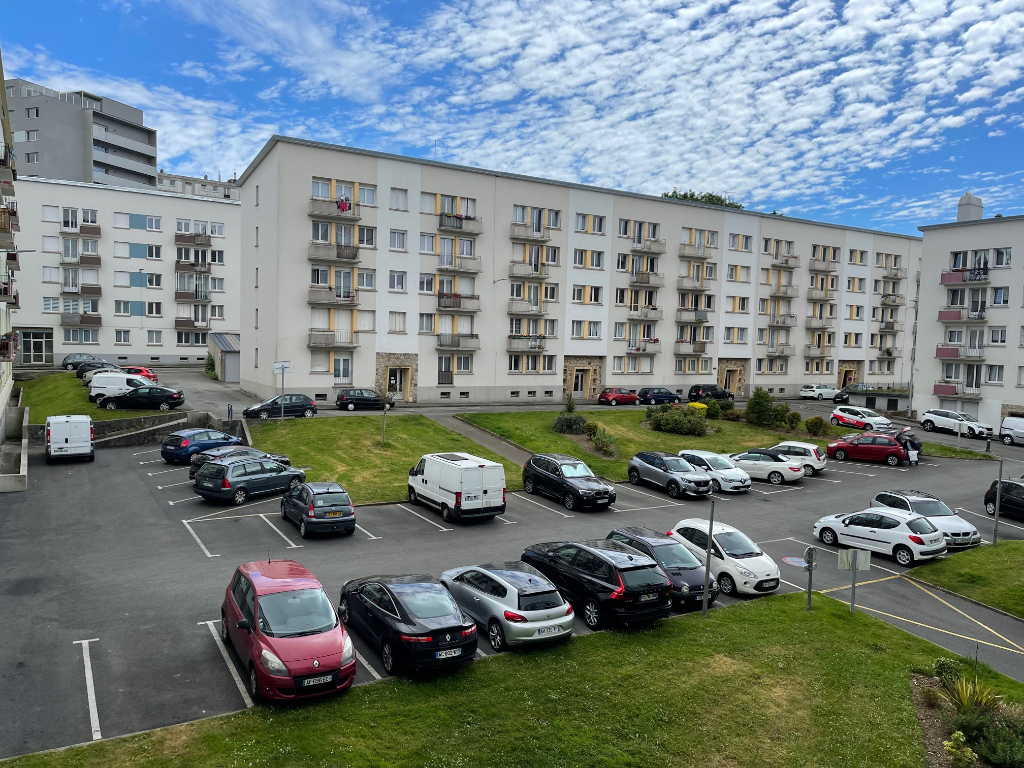 T3 - SAINT LUC - 56m² -Ascenseur - Garage T3 - SAINT LUC - 56m² -Ascenseur - Garage