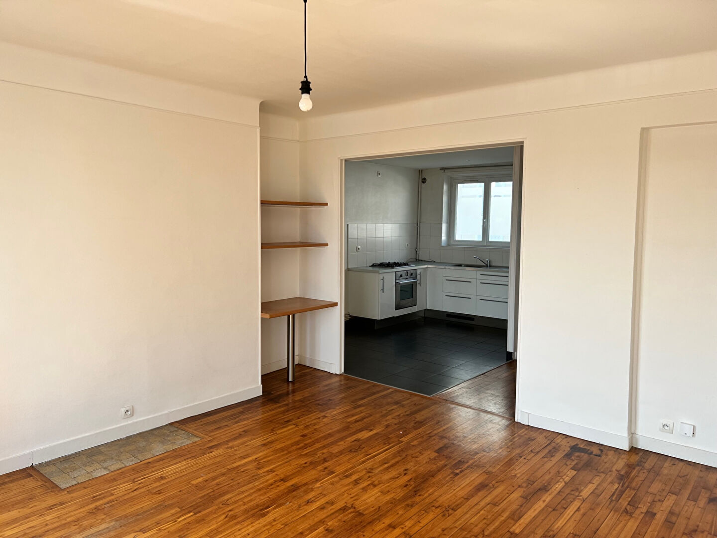 T2 - 47 BD JEAN MOULIN - 62 m2 T2 - 47 BD JEAN MOULIN - 62 m2