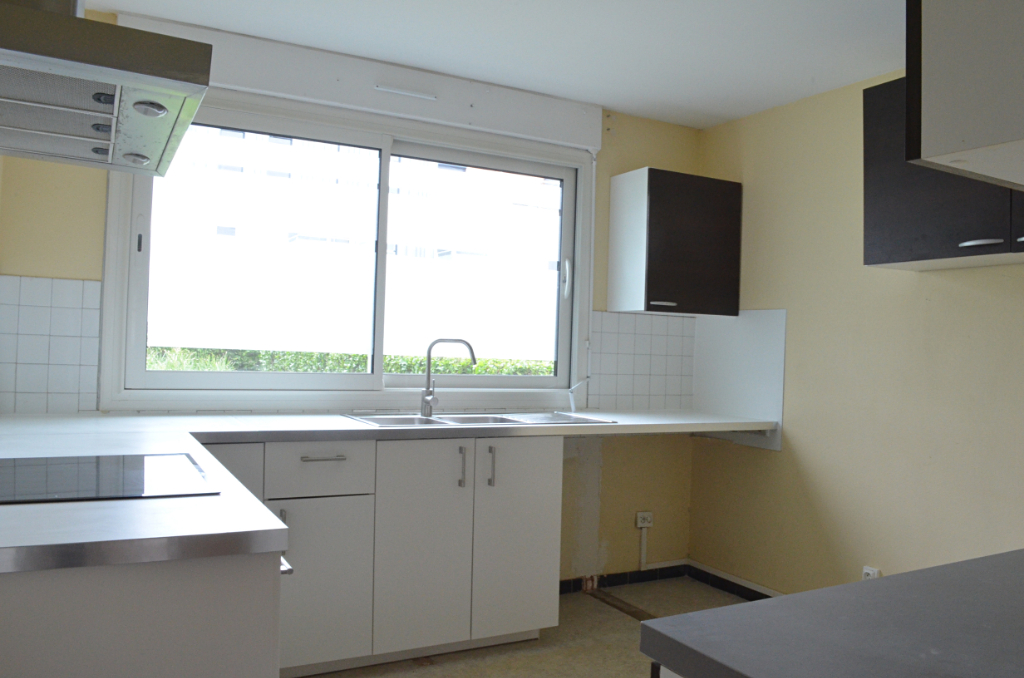 T4 - RUE JOSEPH LE BRIX - 83 m² T4 - RUE JOSEPH LE BRIX - 83 m²