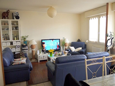 A vendre proche toutes commodit�s Appartement Nantes 5 pi�ce(s)