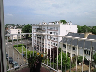 SAINT-NAZAIRE - appartement T3 au dernier �tage