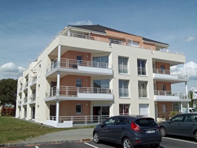 Appartement  � louer 2 pi�ce(s) 50.10 m2 STE LUCE SUR LOIRE