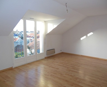 Apparement 2 pi�ces 55 m� A LOUER - CANCLAUX