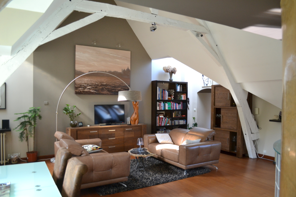 Plein centre, appartement 4/5 pièces 150 m² Plein centre, appartement 4/5 pièces 150 m²