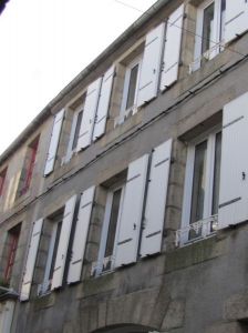ST POL DE LEON : maison