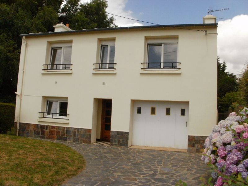 LESNEVEN MAISON PROXIMITE CENTRE VILLE