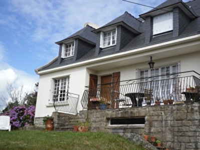 Maison LOGONNA DAOULAS - 6 pi�ce(s) 130 m2