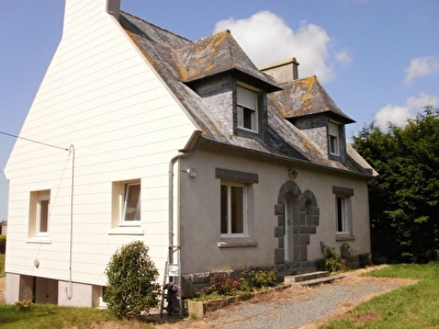 Maison Saint-fregant 7 pi�ce(s) 110 m2