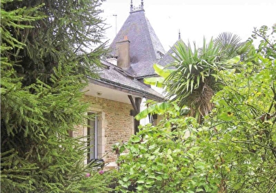 Maison 8 pi�ce(s) 250 m2