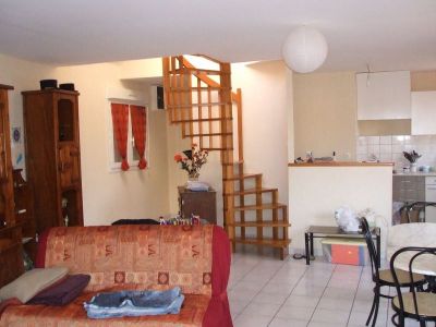 Locmaria-Plouzan�, Bourg T6duplex