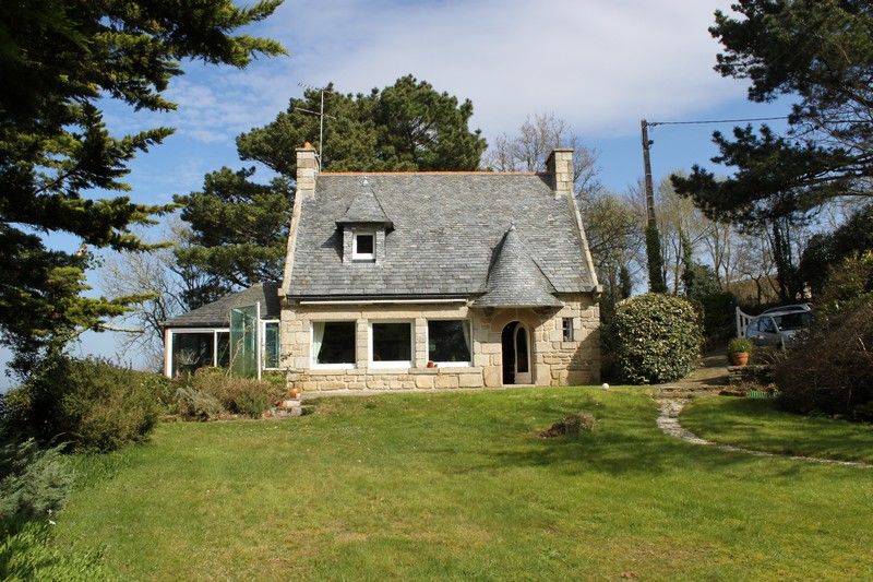PLOUGASTEL KERALIOU  VUE IMPRENABLE SUR RADE  TERRAIN 2200 M2 - MAISON EN PIERRES AVEC VERANDA