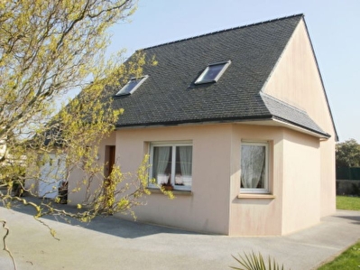 Maison Plouider 5 pi�ce(s) 83 m2