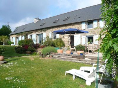 Maison de famille Crozon Type long�re avec grand terrain
