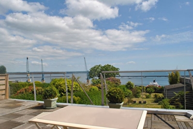 BREST - CORNICHE - PROPRIETE NON MITOYENNE AVEC VUE RADE - EXCEPTIONNEL
