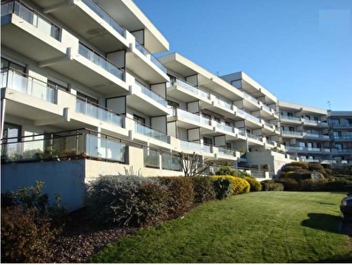BREST - LE GUELMEUR (Pont du Forestou) - DANS RESIDENCE RECENTE APPARTEMENT DE 85M� AVEC TERRASSE DE 50 M� - VUE MER - EXPO OUEST - ASCENSEUR.