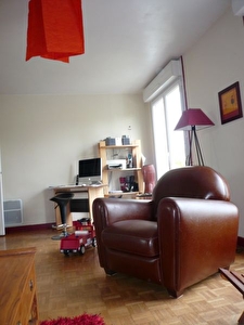 Guipavas  Prox bourg et des �coles au calme