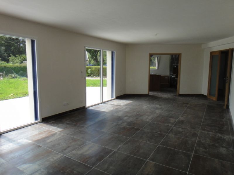 MAISON NEUVE  ENTRE  BREST ET  LANDERNEAU SECTEUR LA FOREST