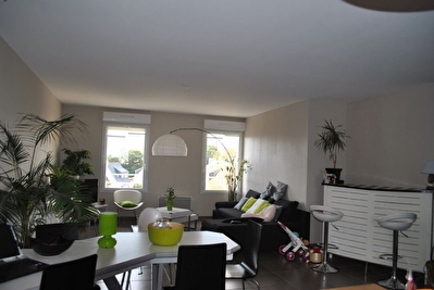 BREST - LAMBEZELLEC - APPARTEMENT RECENT D'ARCHITECTE  DE 93 M� - DERNIER ETAGE -