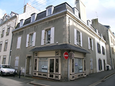Local de  170m� �l Concarneau vide