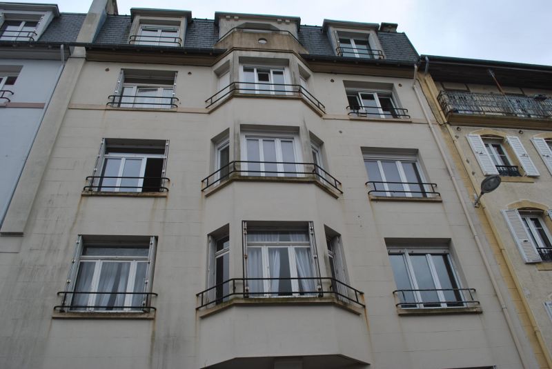 BREST - SAINT MARTIN - JOLI APPARTEMENT T2 DANS IMMEUBLE DE CARACTERE - REFAIT A NEUF