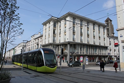 EXCEPTIONNEL - SIAM - APPARTEMENT D'ARCHITECTE DE 180 M� - ASCENSEUR - PARKING
