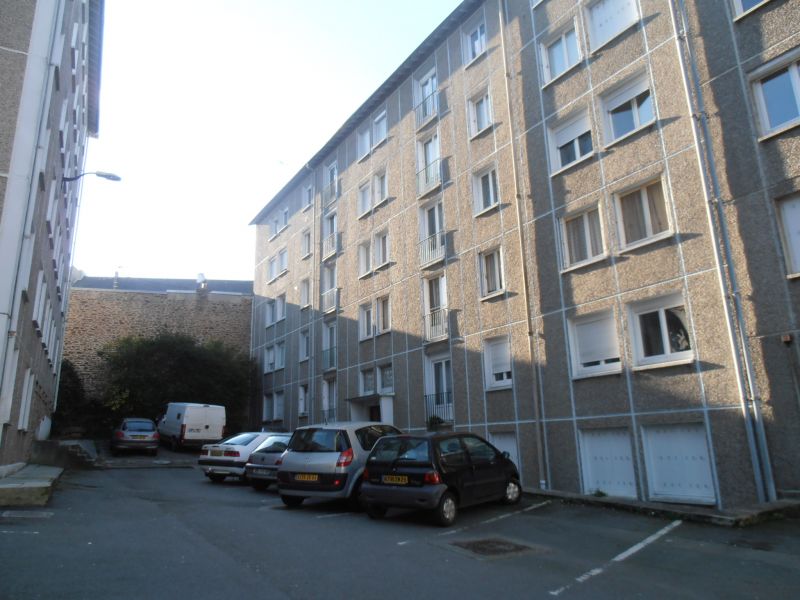 BREST,PROCHE DE ST-MARTIN,T3 D'ENVIRON 54 M2 ,2 CHAMBRES