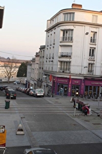 BREST - SIAM - APPARTEMENT T3 DE 74m� AU PREMIER ETAGE