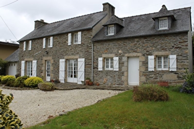 BREST - LE RODY - MAISON DE CARACTERE EN PIERRE DANS QUARTIER RECHERCHE