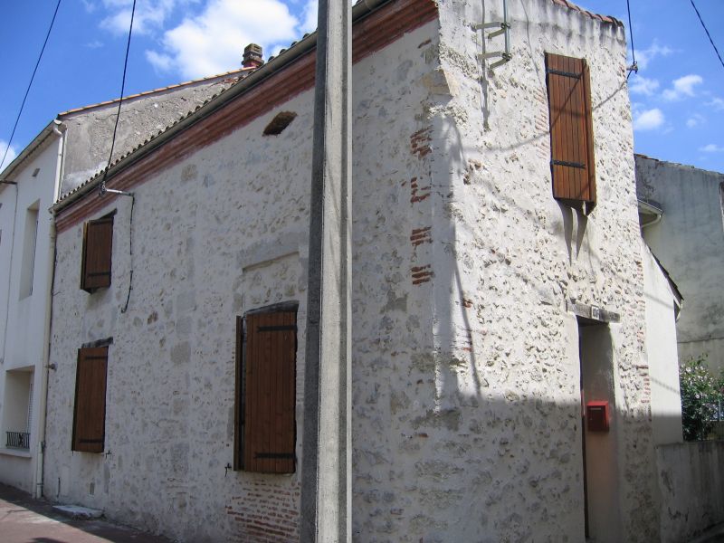  Maison Villeneuve Sur Lot - 2 pi�ce(s) - 51 m2
