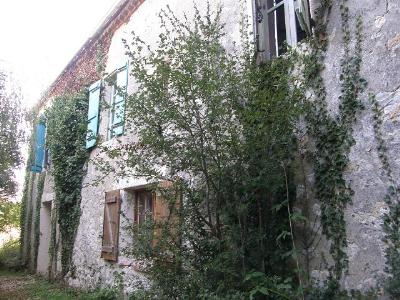  Maison - 8 pi�ce(s) - 202 m2
