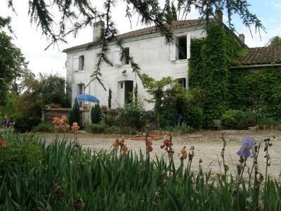  Demeure - 6 pi�ce(s) - 187 m2