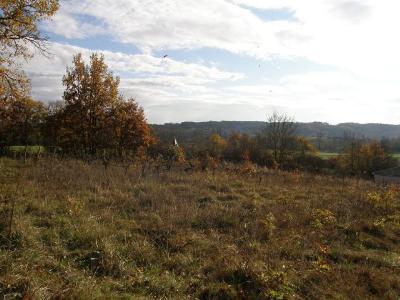  Terrain � b�tir Ledat