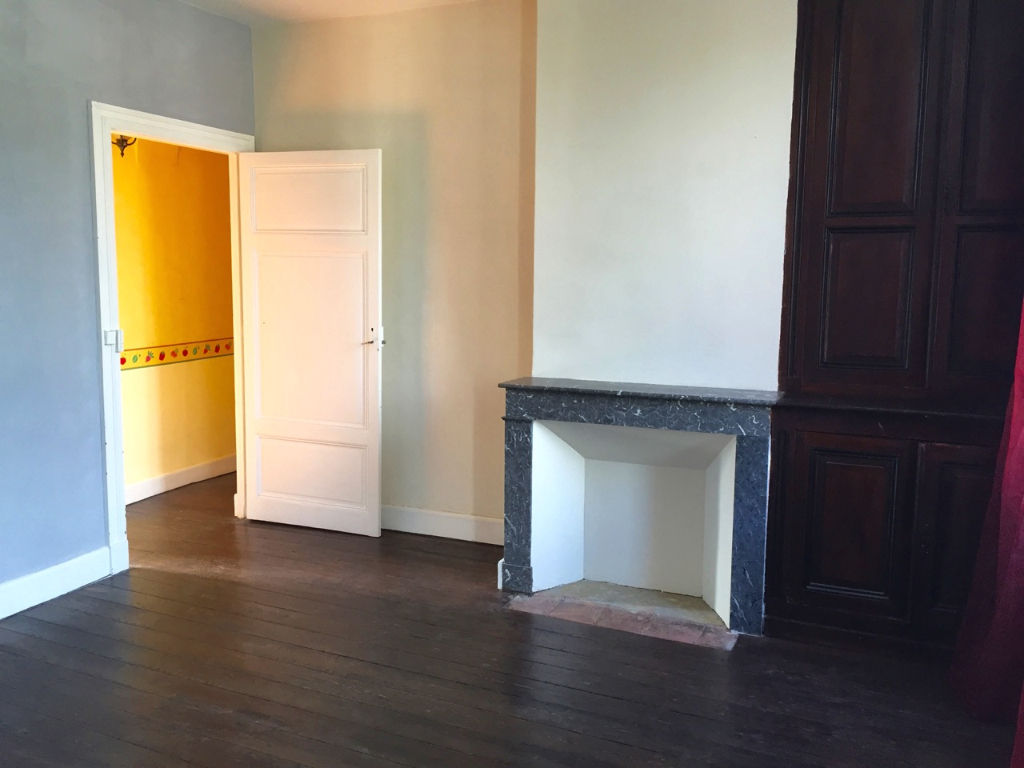  Maison Villeneuve Sur Lot 4 pi�ce(s) 124 m2