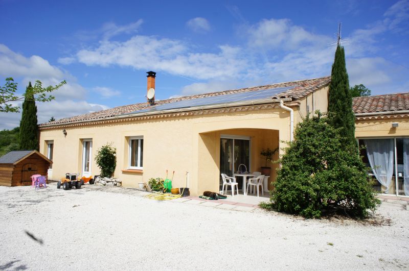 Maison Villeneuve Sur Lot 6 pi�ce(s) 200 M� avec piscine
