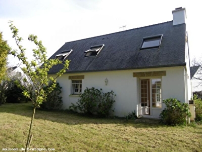 Maison Mo�lan-sur-mer 8 pi�ces proche de la mer