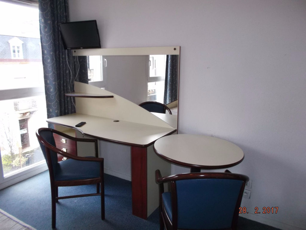 Appartement meublé Lannion 1 pièce 18.7 m2 ultra centre Appartement meublé Lannion 1 pièce 18.7 m2 ultra centre