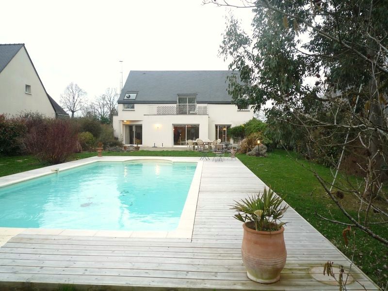 Maison Cesson S�vign� 10 pi�ce(s) 215 m2