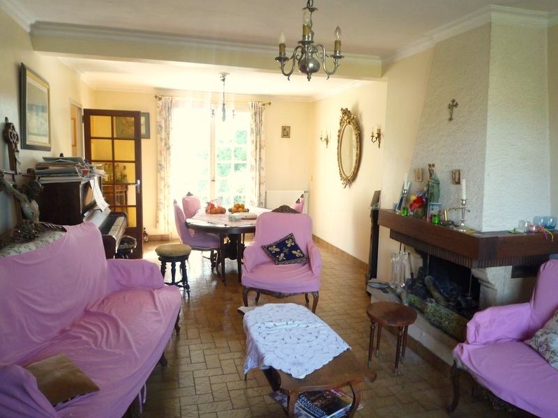 Maison Betton 8 pi�ce(s) 170 m2